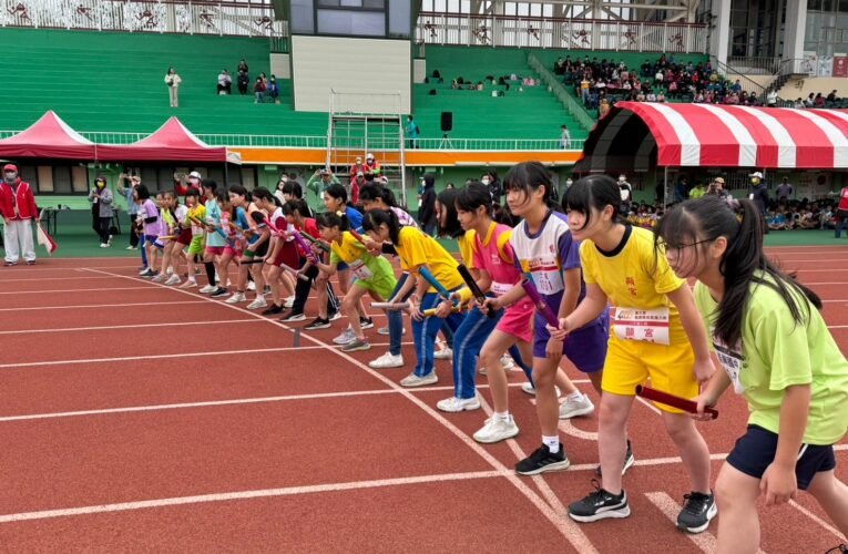 臺南市馬拉松接力班際對抗賽鳴槍開跑！小選手齊心戮力跑出團隊向心力