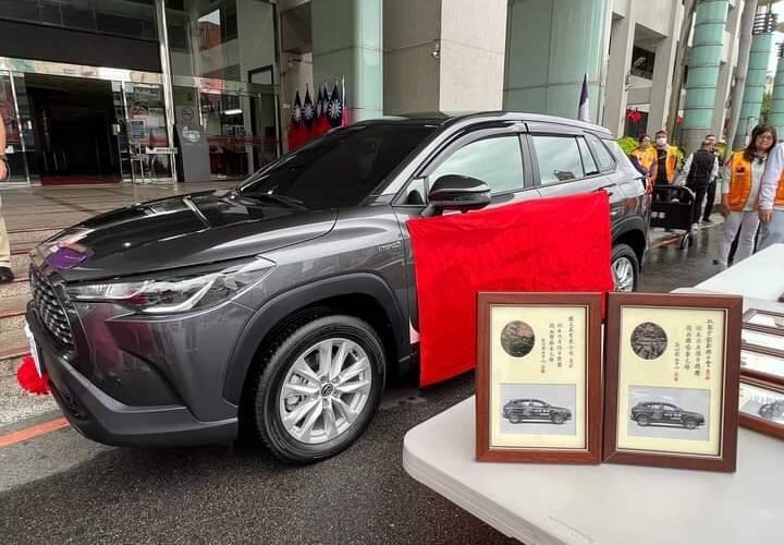 桃園創新 標新創異「國際獅子會300B3區創新獅子會」 募款捐血公務車