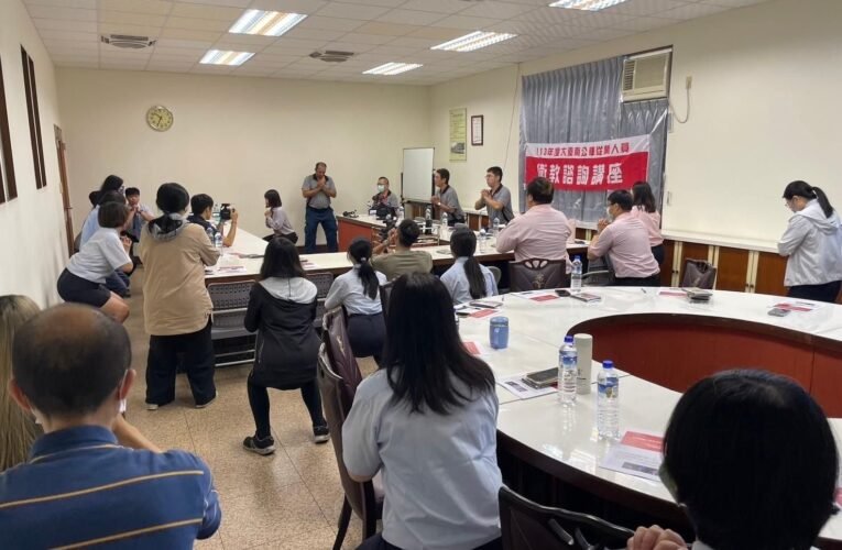 交通局辦理「衛教諮詢講座及拍攝健康操影片」 關心公車運將健康