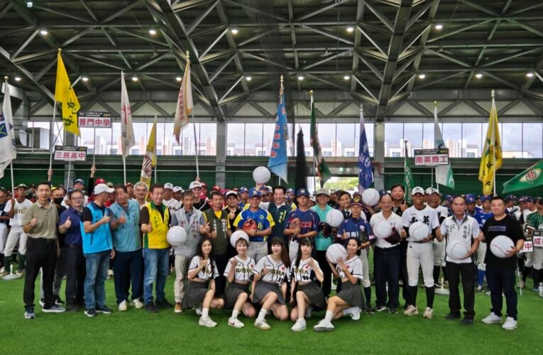 承襲巨人少棒輝煌 2025 巨人盃青棒賽登場 葉副市長勉選手展「巨人精神」