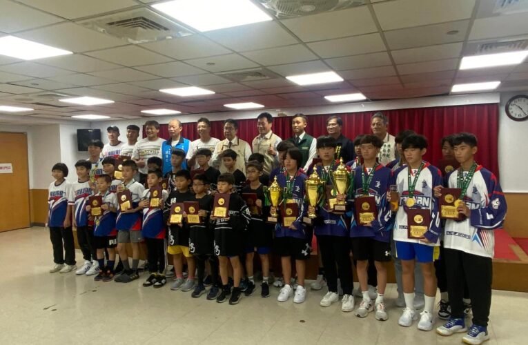 臺南選手國際滑輪溜冰曲棍球賽發光  抱回5金1銀1銅 市長黃偉哲頒發臺南之光獎牌嘉勉