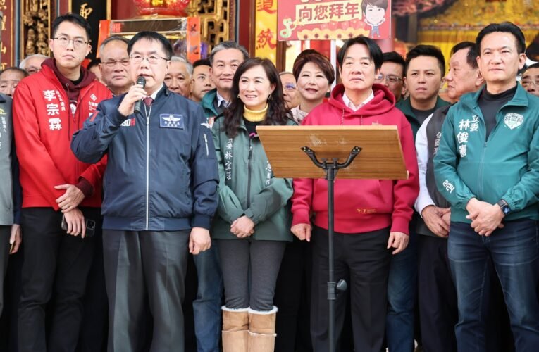 臺南市長黃偉哲陪同賴清德總統前往廟宇參拜祈福  祈求臺灣國泰民安