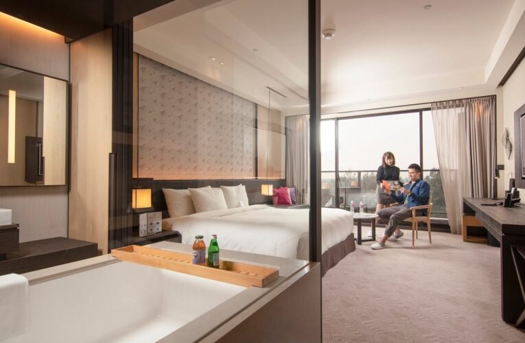 台南大員皇冠假日酒店  煉‧瓦「暖心壽喜燒」秋冬限定   一泊二食極致饗宴 讓你避寒暖胃又舒心