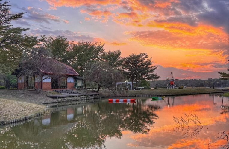 德元埤荷蘭村內河道漫舟啟航，立即體驗異國水道風光