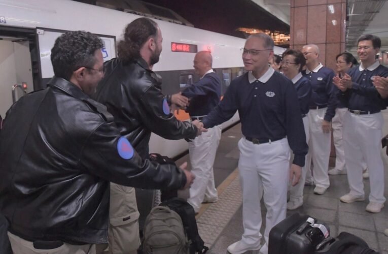 土國救援隊來台協助 慈濟顏博文執行長帶隊感恩