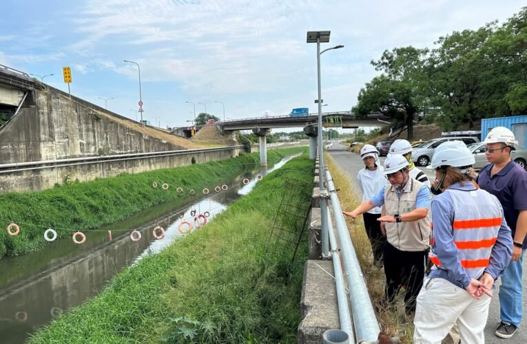 「地震頻傳又遇鋒面來襲，黃偉哲市長要求市府團隊加強防汛整備，提醒民眾注意安全」