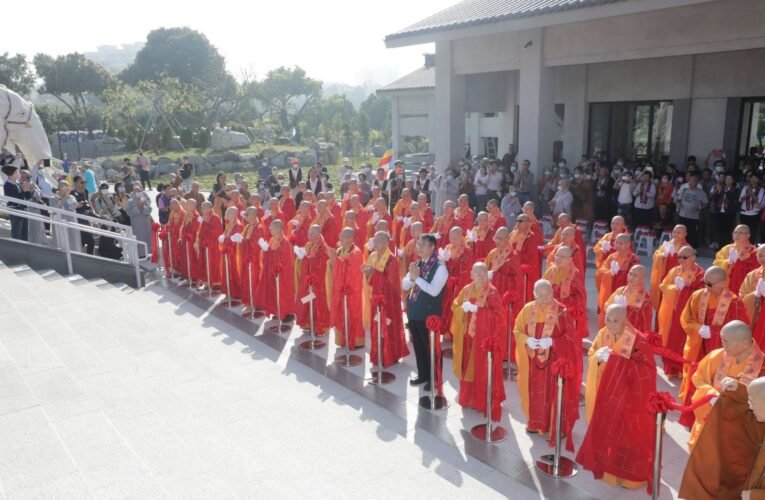 台南竹溪禪寺重建落成再現風華 黃偉哲盼更多信徒獲得心靈歸屬