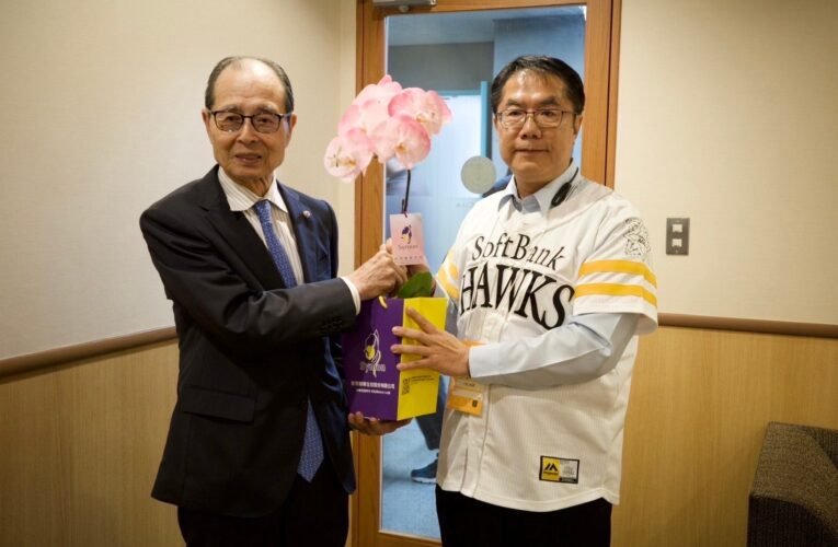 暢談台南棒球夢！ 黃偉哲拜訪日本職棒福岡軟銀鷹王貞治會長