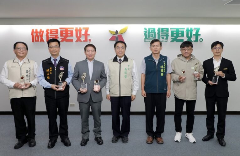臺南觀光產業獲獎連連閃耀臺南！黃偉哲市長公開表揚