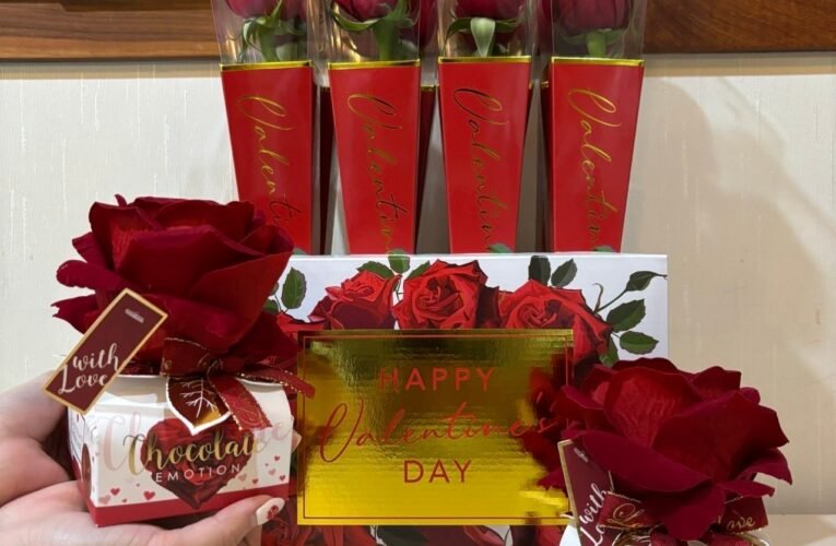 統一企業集團獻上逾7萬朵「進口空運玫瑰」，歡慶情人節傳遞愛意