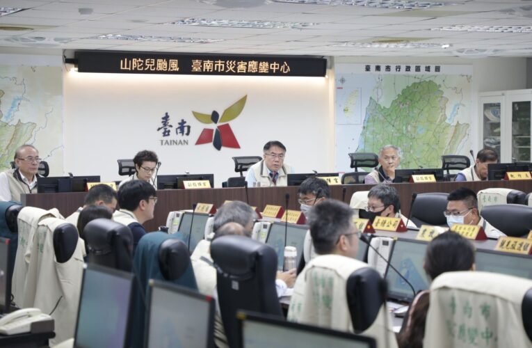 颱風山陀兒前進緩慢方向難捉摸 黃偉哲:嚴陣以待避免暴潮帶來積淹水