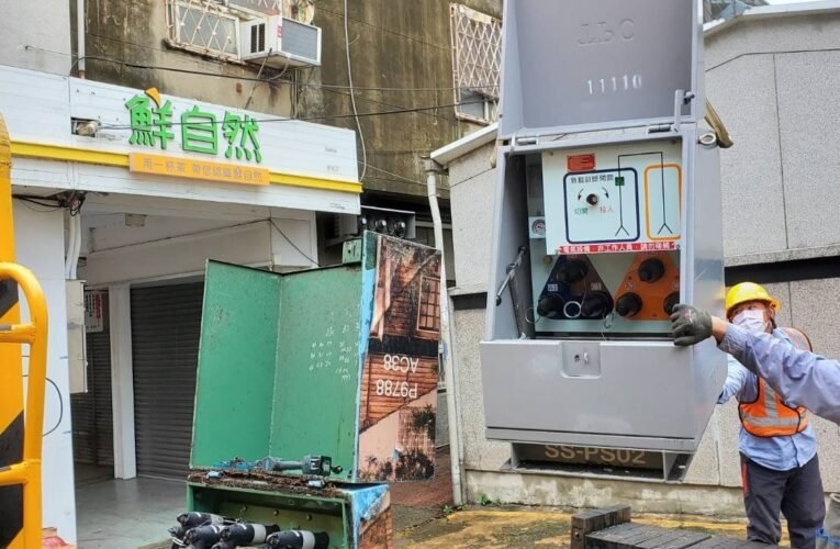 台電台南區處及新營區處全力搶修海葵颱風影響區域 下午六時已全面恢復正常供電