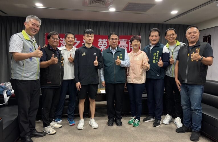 臺南桌球選手世大運奪首金 市長接見慶賀