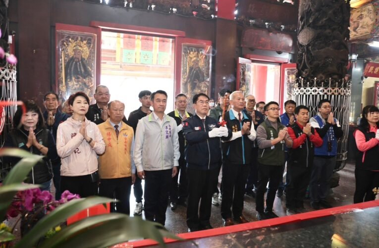 臺南市長黃偉哲初二歸仁仁壽宮、永康廣護宮參拜祈福   祈求市運昌榮、市民蛇宓隆發