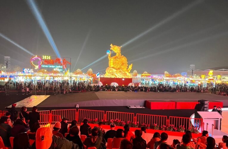 璀璨台灣燈會在臺南，逛安平燈區集3個章，免排隊上高鐵燈區觀禮台賞主燈秀