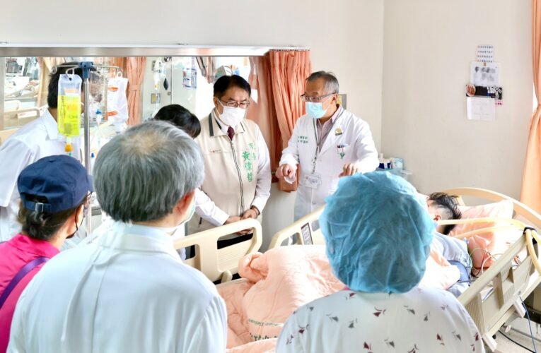 臺南何姓警員執勤意外遇禍 黃偉哲探視關心家屬並請院方全力協助救治