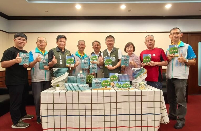 提升臺語文閱讀力，臺南市台語文化班學會捐贈南市圖優良讀物
