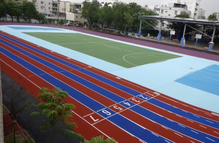 校園運動操場改造順利推動，南市3年99校完工