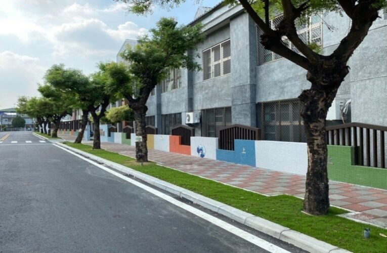 人行道興闢持續推動 以完善行人通行空間 打造幸福大台南