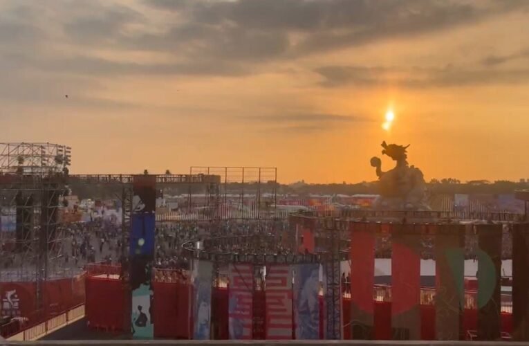 搭台鐵沙崙支線逛「2024台灣燈會」高鐵燈區 車廂外美景讓人驚呼連連說太美