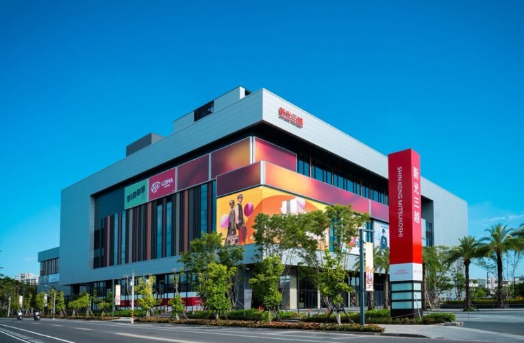 新光三越台南小北門店 8/29 試營運！LOPIA、寶可夢快閃店齊登場，首創微醺夜經濟
