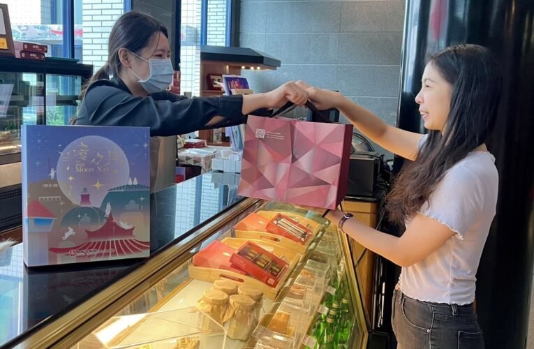 熱銷月餅哪裡買？老饕激推台南大飯店中秋禮盒！