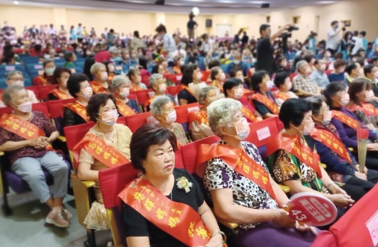 臺南市113年母親節表揚58位代表名單出爐  三位秀琴(音同)媽媽同時獲選慈暉媽媽