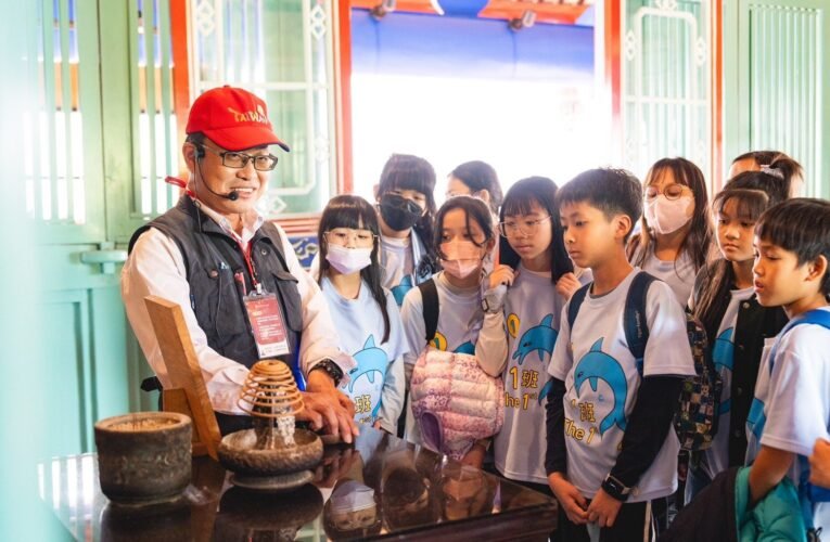 走出校園、文化to go引領千名學子尋訪臺南歷史