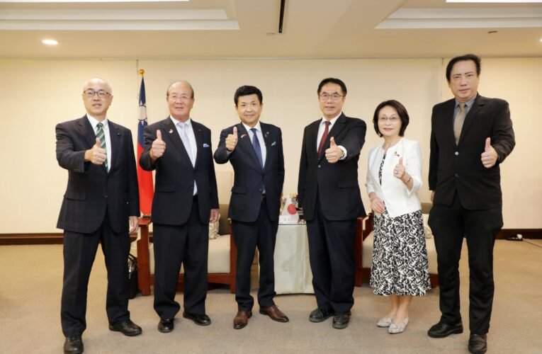 金澤市議員團疫後再訪台南拜會黃市長 盼兩市邁向更多元交流