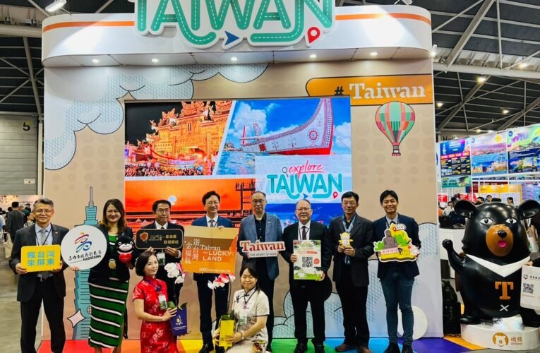 新加坡秋季旅展推廣觀光 臺南蘭花會場超吸睛  行銷2024臺南400及臺灣燈會、國際蘭展在臺南