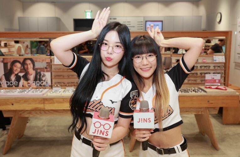 獅迷心願達成！JINS 南部分店請來 Mimi、Yovia 跳舞選鏡框共度中秋
