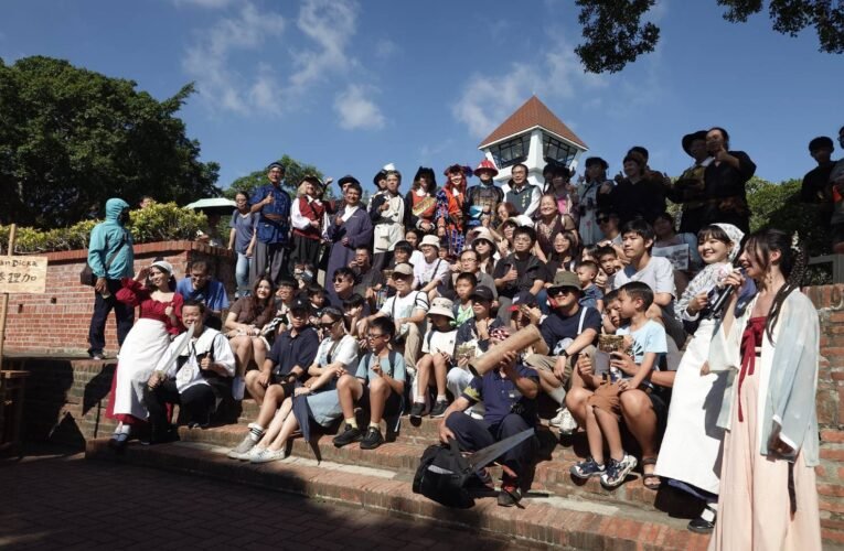 穿越時空逛市集！熱蘭遮市集重現安平古堡 古幣搶購、租地體驗引熱潮