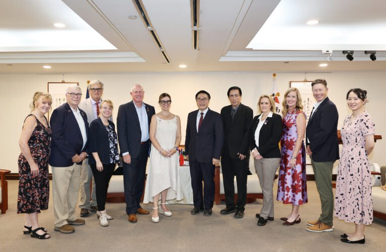 台南接待美國地方政要團！黃偉哲推農產合作，盼強化台美地方互動