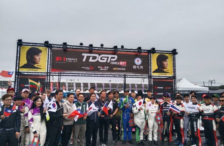 2025 美國賽車節11月29、30日 帶你體驗極限速度！