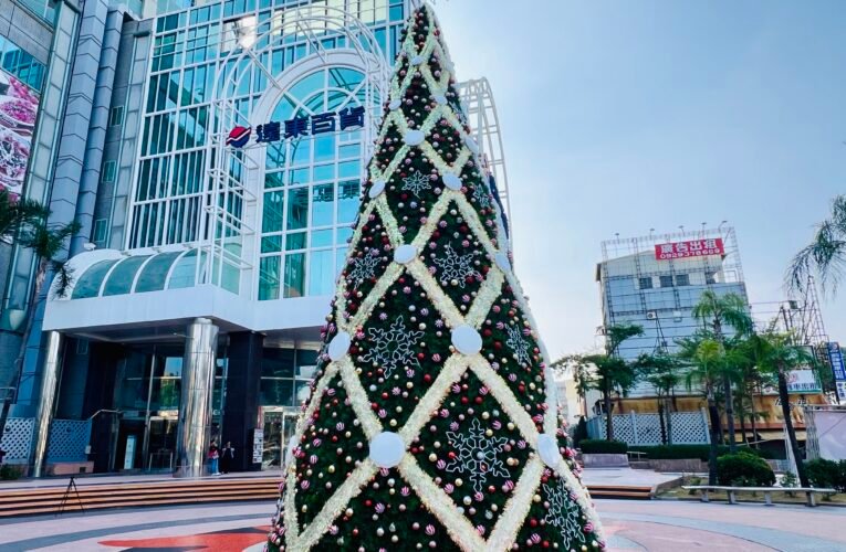 星光燦爛迎聖誕！台南大遠百點燈活動邀 150 位學童參與 還有必比登大廚料理