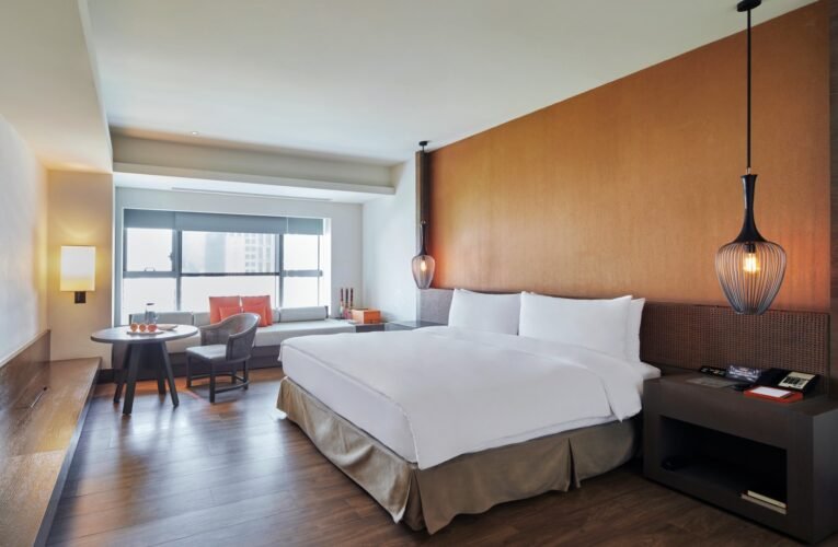 台南晶英連泊三晚萬元有找  ROBIN’S牛排館另推現切牛排新體驗