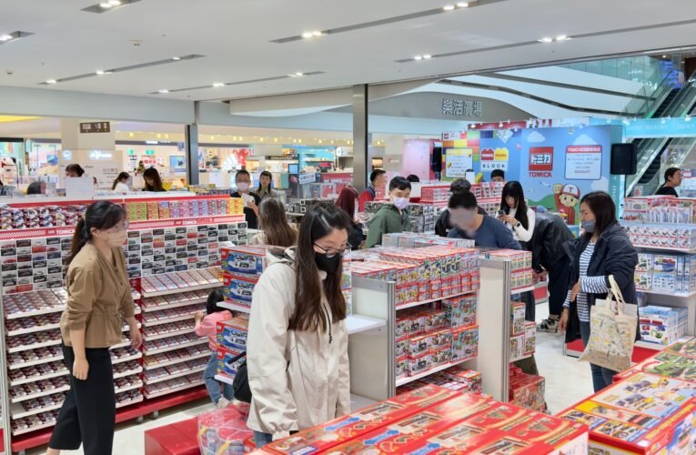 親子聖誕新去處！迪士尼小汽車節南紡開幕 限定車款、互動體驗一次享