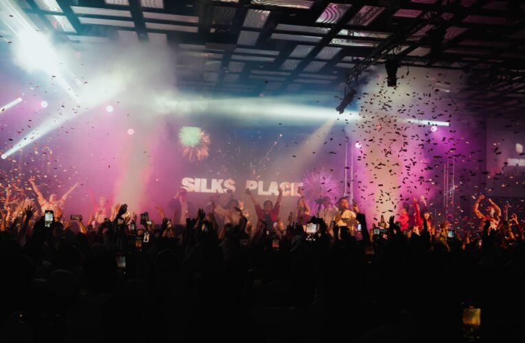 7 間頂級酒吧 + 搖滾樂團 台南晶英霸道趴打造南臺灣跨年頂配體驗