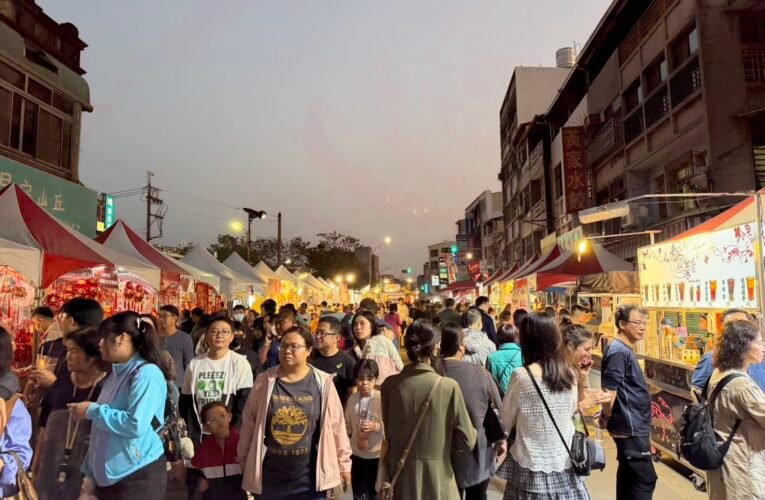 金馬奔騰迎新春！臺南春節暖場吸客逾13萬人次 初一將迎高峰