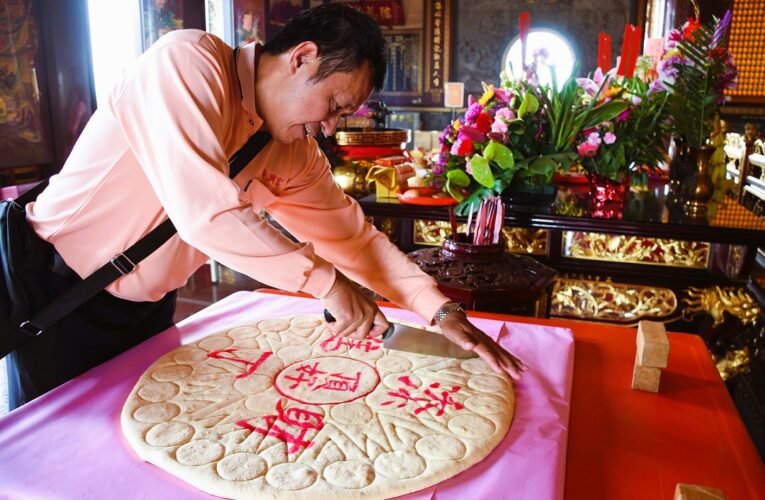 三代傳承果香四溢！台南「查囡仔水果餅」超吸睛 觀旅局推鹹甜美食散步