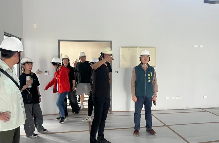 台南安南區全民運動館 5 月將竣工 謝耀清視察