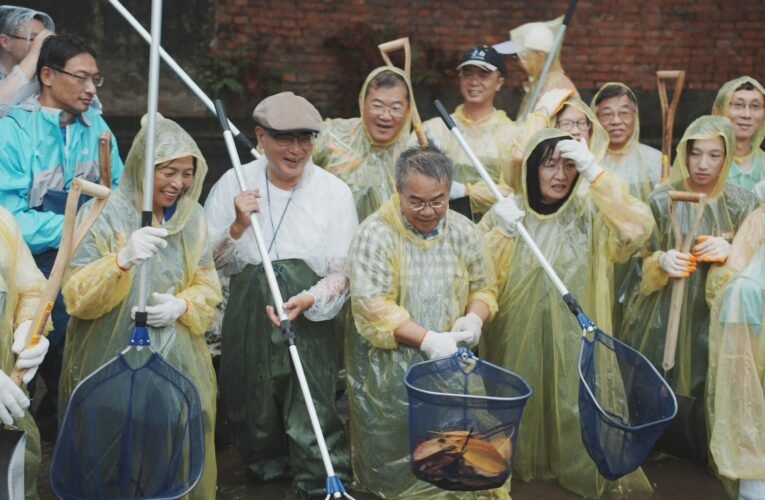孔廟360週年響應環境日 百人清淤守護水環境與生物多樣性