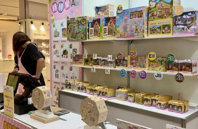 森林家族登陸台南 南紡購物中心特展開幕